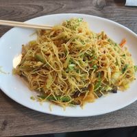 Chow-Mei Fun Singapore Style 🌶🥕 at Unit Su Vege in Philadelphia