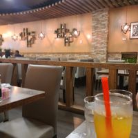 Passionfruit lychee bubble tea at Unit Su Vege in Philadelphia