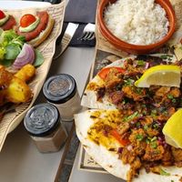  at The Hen's Teeth in Alicante