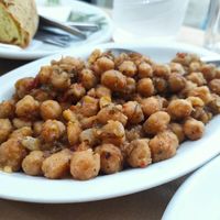 Chickpeas at Babis Taverna 1979 in Galatas