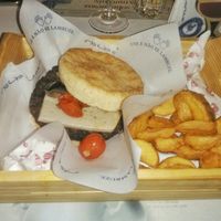 Vegan burger at Le Grand Burger in Gramado