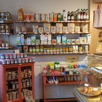 Shop at Vier Linden - Goldbrunnenplatz in Zurich