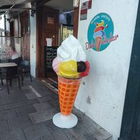 View from the outside at Heladeria Dulce Paladar in La Palma