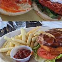 Spicy chik'n sandwich at Sundaze in Austin