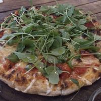 Pizza napolitana at Pizza Posta in Madrid