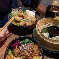 Bibimbap B2 & V6 & Mandu   at Feel Seoul Good in Berlin