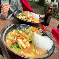 Porcje duże i estetycznie podane   at Feel Seoul Good in Berlin