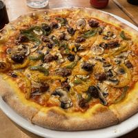 My pizza #Veganuary at Happiz - Monge in Paris