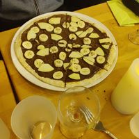 pizza fruit ''nutella'' at Happiz - Monge in Paris