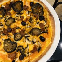 Pizza Beyond Meat at Happiz - Monge in Paris