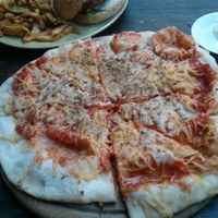 pizza at Yoyo Foodworld in Berlin