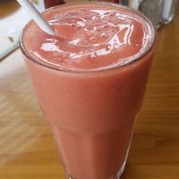 Strawberry-peach-banana smoothie at The Natural Cafe in Santa Maria