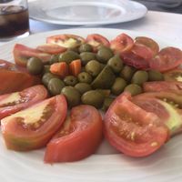Tomate y aceitunas   at Xaloc Lounge in Alicante