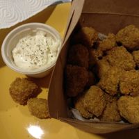 Vegan nuggets with a thick creamy mayo. Delish! at Marinara Pizzeria in San Jose