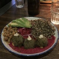 I forget what this dish was called but it was genuinely one of the greatest meals I’ve ever had 😋 at Park Distillery in Banff
