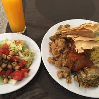 Cooked buffet and crudités on the side at Jardim das Cerejas - Chiado in Lisbon