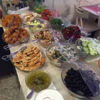 salad bar  at Jardim das Cerejas - Chiado in Lisbon