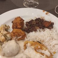 Plato combinado at Jardim das Cerejas - Chiado in Lisbon