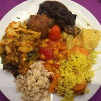 hot buffet at Jardim das Cerejas - Chiado in Lisbon