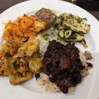 Warm dishes at Jardim das Cerejas - Chiado in Lisbon