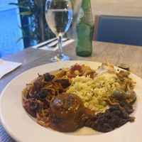 A little bit of everything  at Jardim das Cerejas - Chiado in Lisbon