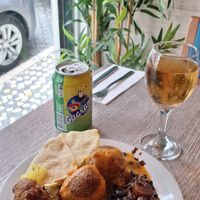 Buffet at Jardim das Cerejas - Chiado in Lisbon