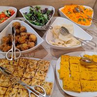 Delicious salad, falafel at Jardim das Cerejas - Chiado in Lisbon