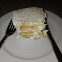 Cookie cake with coconut at Jardim das Cerejas - Chiado in Lisbon