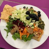buffet food at Jardim das Cerejas - Chiado in Lisbon