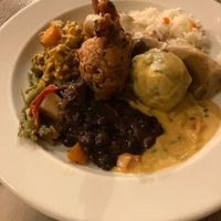 Mixed plate of items at Jardim das Cerejas - Chiado in Lisbon
