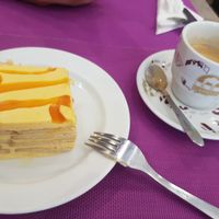 Cookies-mango cake at Jardim das Cerejas - Chiado in Lisbon