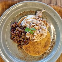  at Rakuen Cafe in Naha