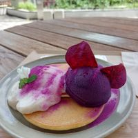  at Rakuen Cafe in Naha