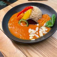 Curry at Rakuen Cafe in Naha