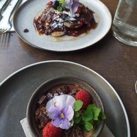 Mousse au chocolat et crêpes at Le Potager de Charlotte - Rennequin in Paris