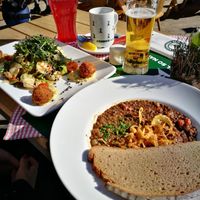 Linseneintopf & Falafel salad at Steinbockalm in Salzburg