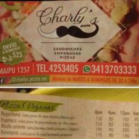 Vegan pizzas at Charly's Pizzas in Rosario