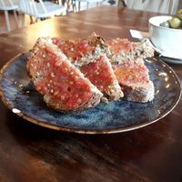 Pan con tomate at Coco Cuina Viva in Cadaques