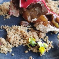 Tarta de manzana con crumble at Coco Cuina Viva in Cadaques