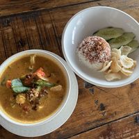 Red Thai Curry 🍛 Veggie Tempeh   at Blue Earth Village in Bunutan
