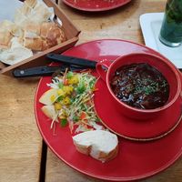 Vegan sour meat at Witte Broodje in Geleen