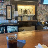 Nice vibe  at South Gate Brewing Company in Oakhurst