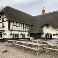 Outside sitting at Red Lion in Marlborough