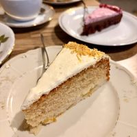 Aprikosen-Gries-Kuchen  at Café Bubu in Leipzig
