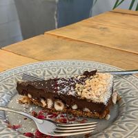 100% plant based salted caramel, chocolate, and hazelnut pie at Manjerica in Lisbon