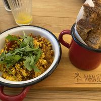 Scrambled tofu with tomatoes  at Manjerica in Lisbon