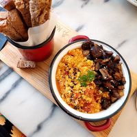 Scrambled tofu with tomatoes and mushrooms 😍 at Manjerica in Lisbon