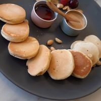 Mini pancakes at Manjerica in Lisbon