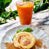 Carrot juice & vegan pastel de nata at Manjerica in Lisbon