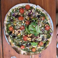 Pizza artisjok at Eetwinkel Buurman en Buurman - Rodeweg in Groningen